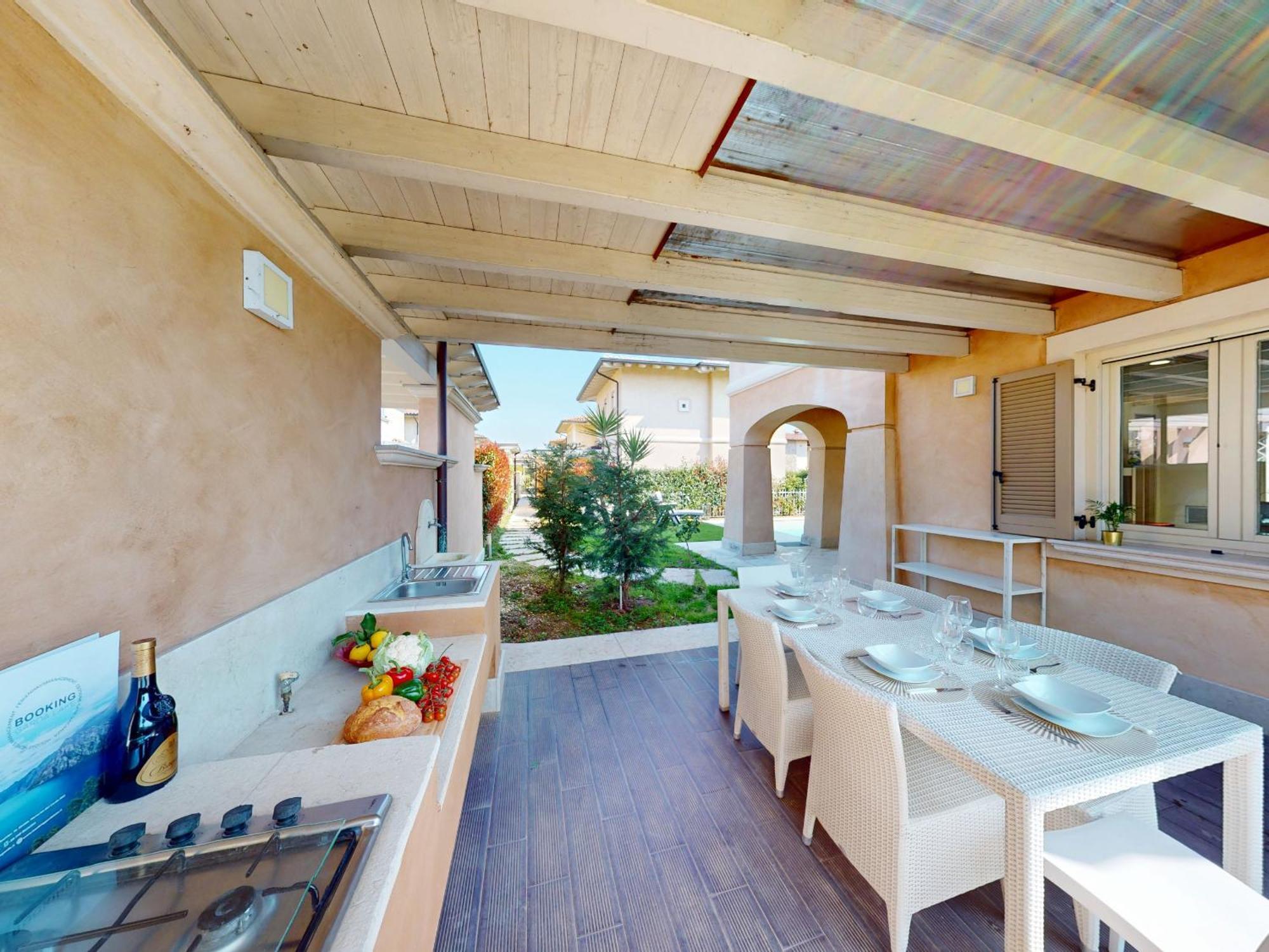 Villa Dolcevita By Bookinggardalake Манерба-дель-Гарда Екстер'єр фото